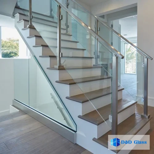 railing kaca tempered tangga