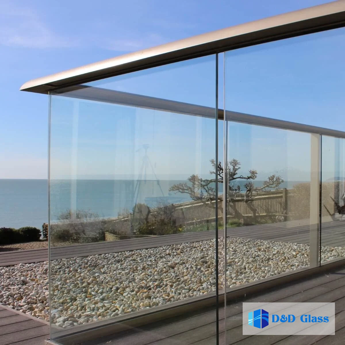 railing kaca tempered frameless
